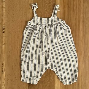 Nordstrom baby stripe linen playsuit 🤍💙